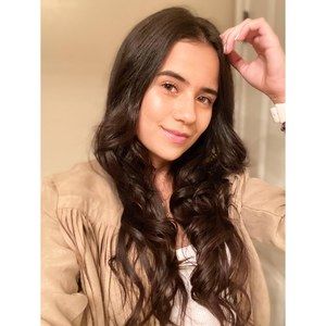 Meet your Posher, Maria jose